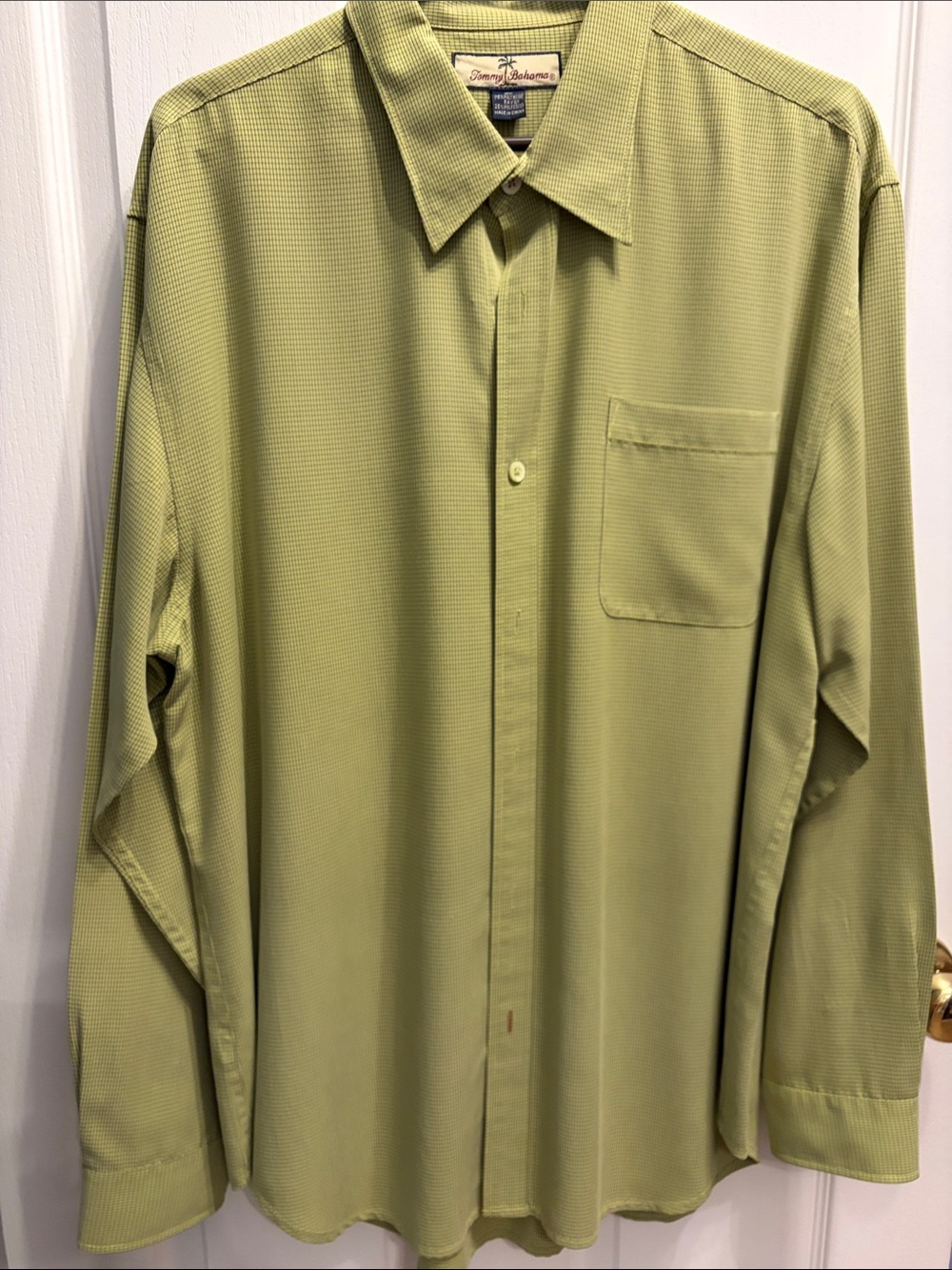 Tommy Bahama Men's Olive Green Long-Sleeve Button-Up Shirt